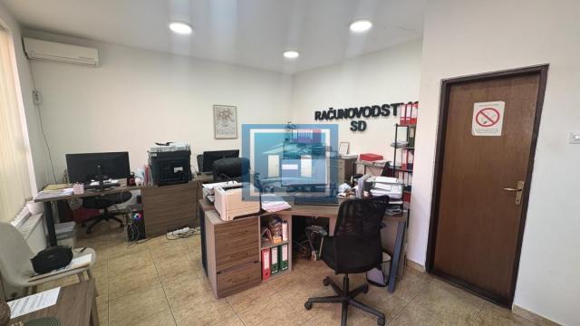 Poslovni prostor, Garsonjera, Prodaja, 28m2, Centar, Gradska lokacija, Jagodina