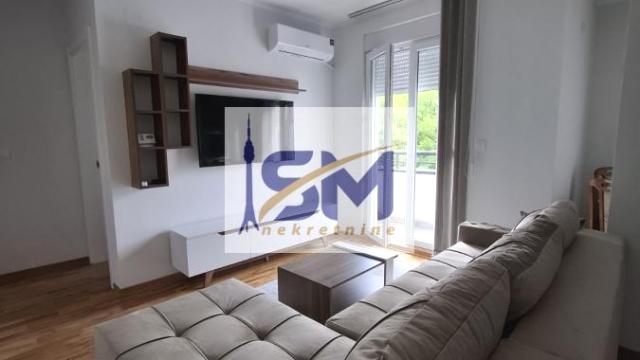 Stan, Dvoiposoban, Izdavanje, 52m2, Centar, Rakovica, Kraljice Jelene