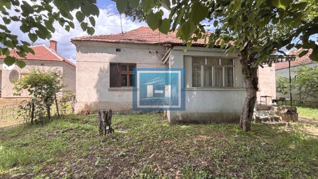 Kuća, Trosoban, Prodaja, 93m2, Dragocvet, Okolno mesto, Jagodina