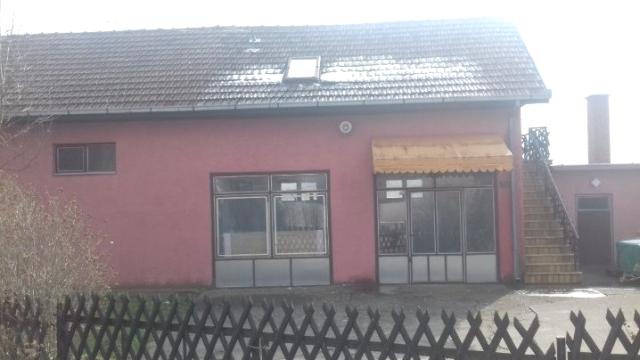 Poslovni prostor, Petosoban i veći, Prodaja, 350m2, Despotovo, Okolno mesto, Zeleznicka 7