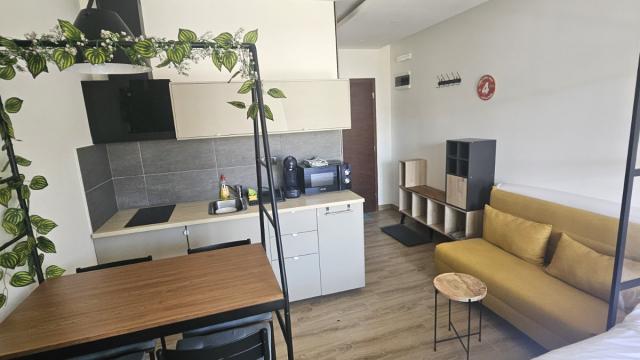 Stan, Garsonjera, Prodaja, 25m2, Vikend naselje