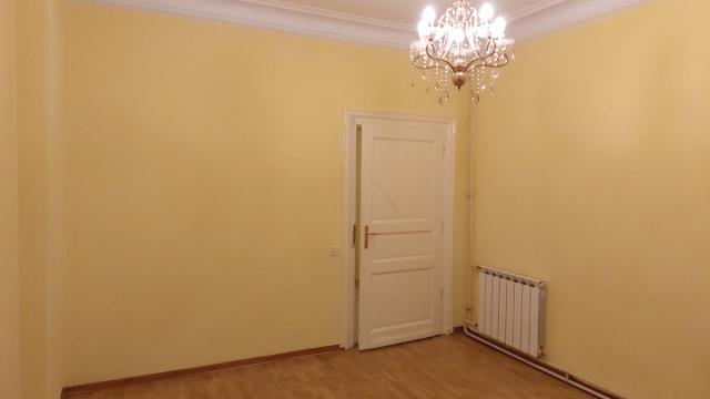 Stan, Trosoban, Izdavanje, 70m2, Čumićeva