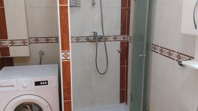 Stan, Trosoban, Izdavanje, 70m2, Čumićeva