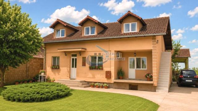 Kuća, Petosoban, Prodaja, 290m2, Širi centar, Gradska lokacija, Stevana Sremca