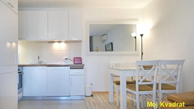 Stan, Dvoiposoban, Prodaja, 61m2, Tošin bunar, Novi Beograd, Zemunska