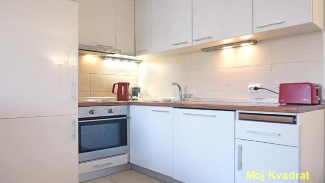 Stan, Dvoiposoban, Prodaja, 61m2, Tošin bunar, Novi Beograd, Zemunska