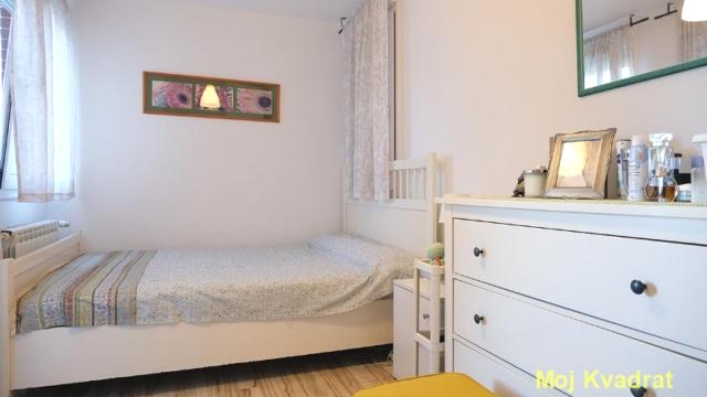Stan, Dvoiposoban, Prodaja, 61m2, Tošin bunar, Novi Beograd, Zemunska