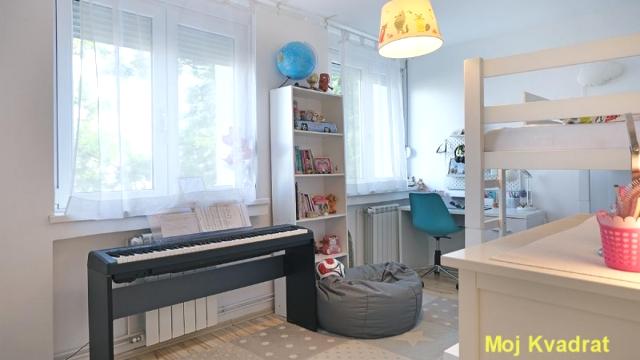 Stan, Dvoiposoban, Prodaja, 61m2, Tošin bunar, Novi Beograd, Zemunska