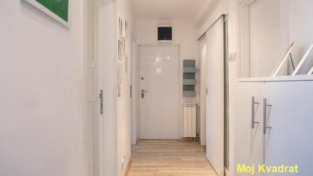 Stan, Dvoiposoban, Prodaja, 61m2, Tošin bunar, Novi Beograd, Zemunska