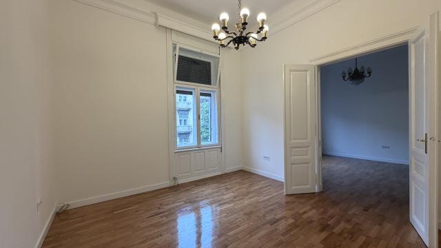 Poslovni prostor, četvorosoban, Izdavanje, 110m2, Kneza Miloša