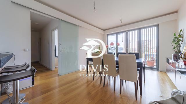 Stan, Trosoban, Prodaja, 90m2, Omladinskih brigada