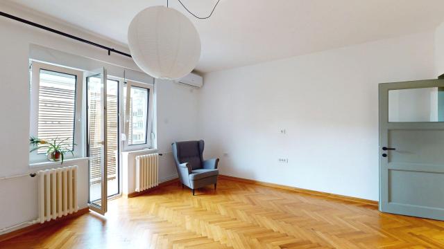 Stan, Trosoban, Prodaja, 80m2, Episkopa Visariona 2b