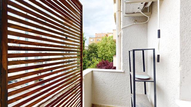 Stan, Trosoban, Prodaja, 80m2, Episkopa Visariona 2b
