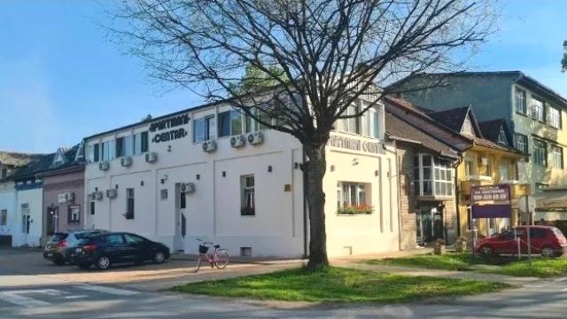 Poslovni prostor, Petosoban i veći, Prodaja, 250m2, Odzaci