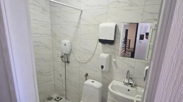 Poslovni prostor, Petosoban i veći, Prodaja, 250m2, Odzaci