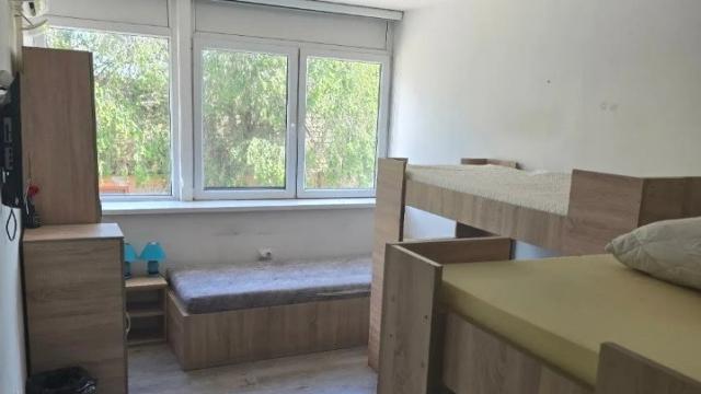 Poslovni prostor, Petosoban i veći, Prodaja, 250m2, Odzaci