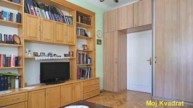 Stan, Trosoban, Prodaja, 105m2, Trg Republike, Stari grad, Dobračina