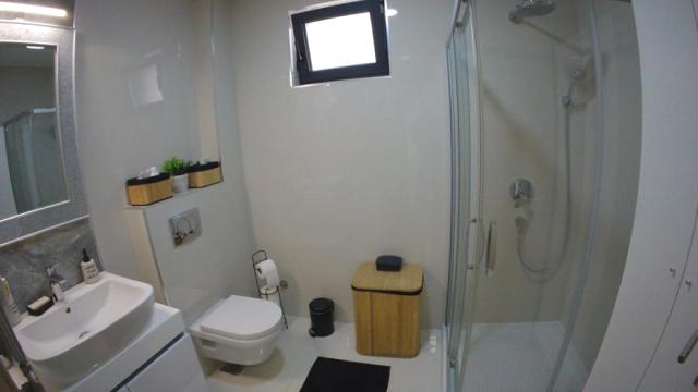 Stan, četvorosoban, Prodaja, 103m2, Voždovačka crkva, Voždovac, Jove Ilića