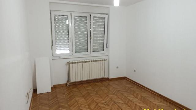 Stan, Dvoiposoban, Prodaja, 66m2, Crveni krst, Vračar, Branka Krsmanovića
