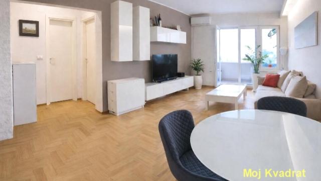 Stan, Trosoban, Prodaja, 82m2, Čubura, Vračar, Sazonova