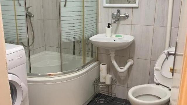 Stan, Dvosoban, Prodaja, 50m2, Centar, Zemun, Glavna