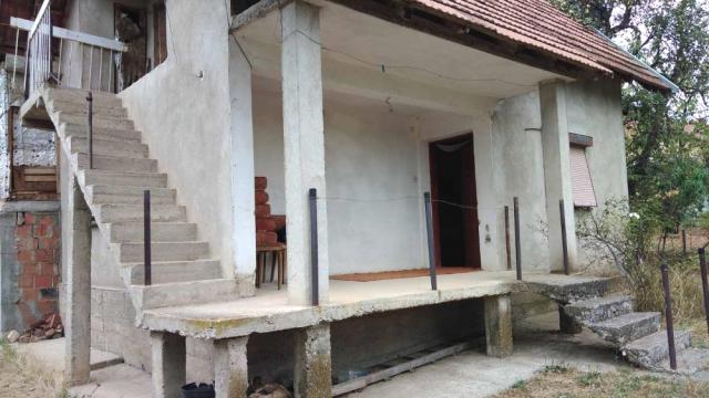 Kuća, četvorosoban, Prodaja, 75m2, Deonica, Okolno mesto, Jagodina