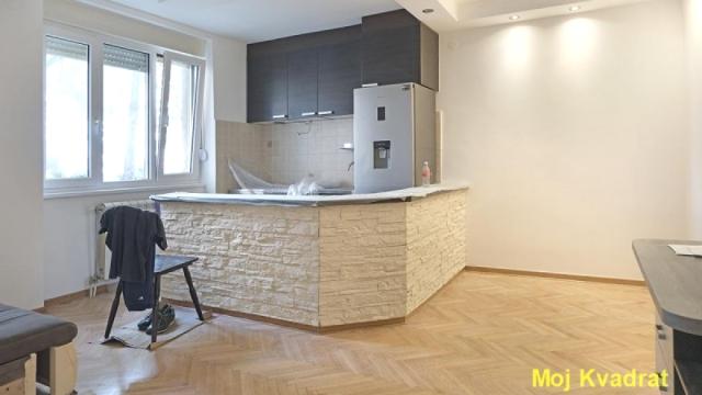 Stan, Dvoiposoban, Prodaja, 66m2, Crveni krst, Vračar, Branka Krsmanovića