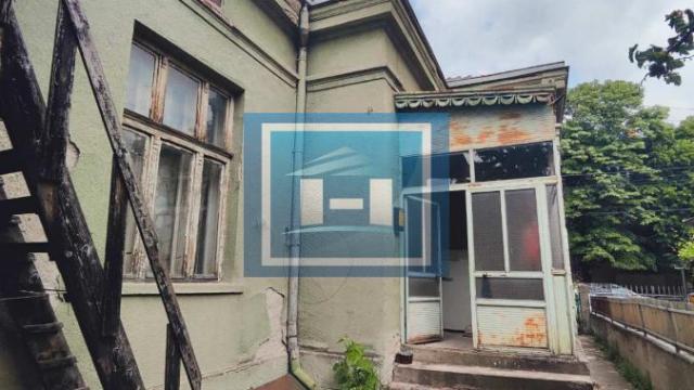 Kuća, Trosoban, Prodaja, 79m2, Centar, Gradska lokacija, Jagodina