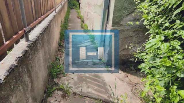 Kuća, Trosoban, Prodaja, 79m2, Centar, Gradska lokacija, Jagodina
