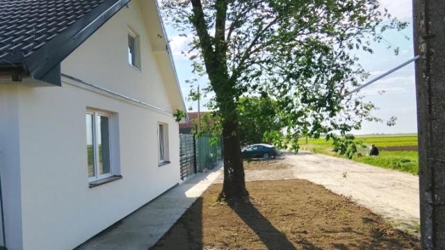 Kuća, Petosoban i veći, Prodaja, 160m2, Bačko Petrovo Selo, Okolno mesto, Radnička