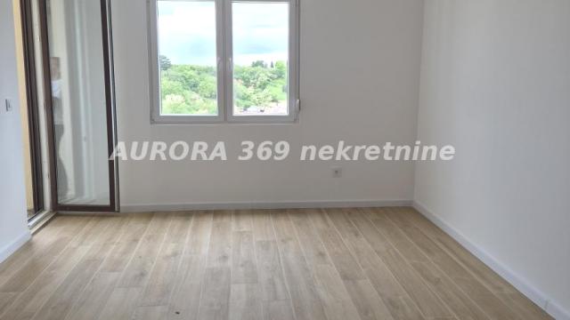 Stan, Dvoiposoban, Prodaja, 62m2, Irig