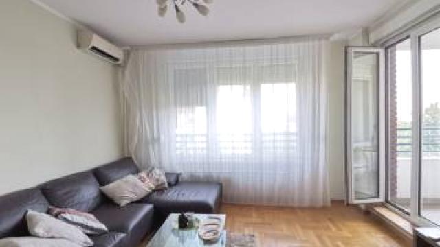 Stan, Dvosoban, Izdavanje, 57m2, Bulevar Arsenija Čarnojevića