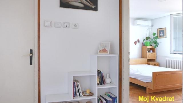 Stan, Dvosoban, Prodaja, 77m2, Fontana, Novi Beograd, Pariske komune