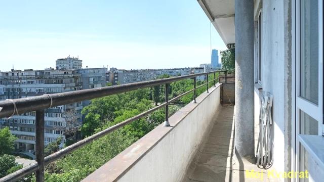 Stan, Dvosoban, Prodaja, 77m2, Fontana, Novi Beograd, Pariske komune