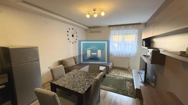 Stan, Jednosoban, Izdavanje, 42m2, Centar, Gradska lokacija, Jagodina