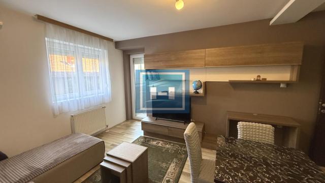 Stan, Jednosoban, Izdavanje, 42m2, Centar, Gradska lokacija, Jagodina