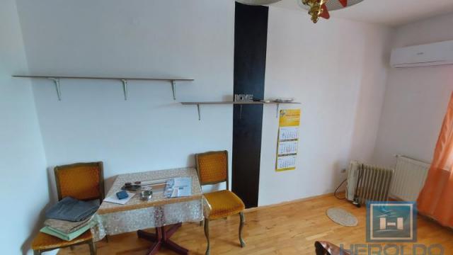 Stan, Garsonjera, Izdavanje, 26m2, Centar, Gradska lokacija, Jagodina