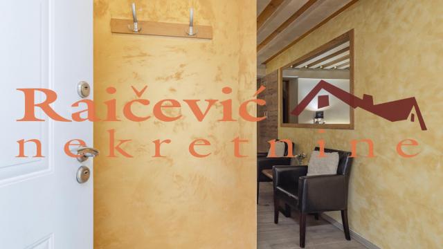 Stan, Dvosoban, Prodaja, 44m2, Cvetni trg, Vračar, Svetozara Markovica