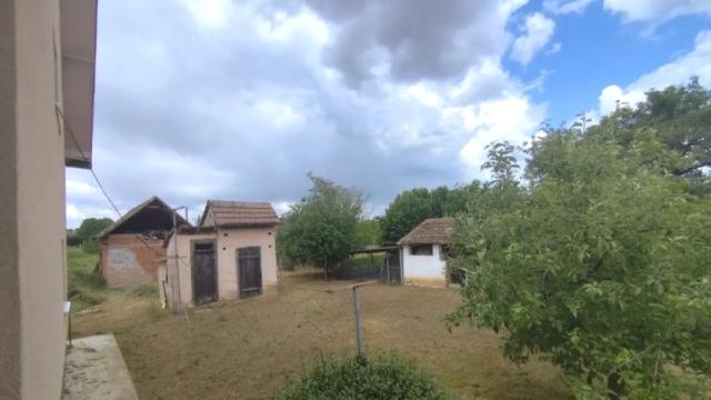 Kuća, četvorosoban, Prodaja, 130m2, Provo, Okolno mesto, Provo