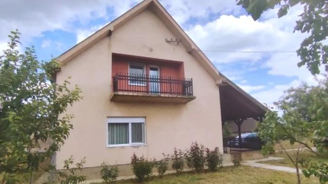 Kuća, četvorosoban, Prodaja, 130m2, Provo, Okolno mesto, Provo
