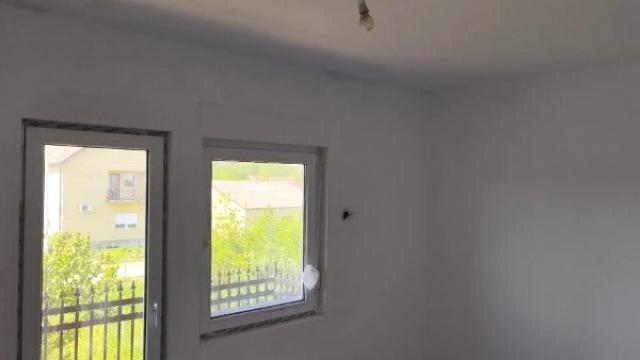 Kuća, četvorosoban, Prodaja, 130m2, Provo, Okolno mesto, Provo