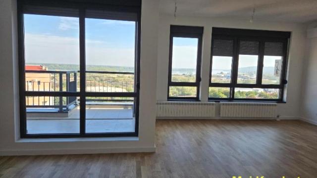 Stan, četvorosoban, Prodaja, 124m2, Karaburma, Palilula, Čiče Romanijskog