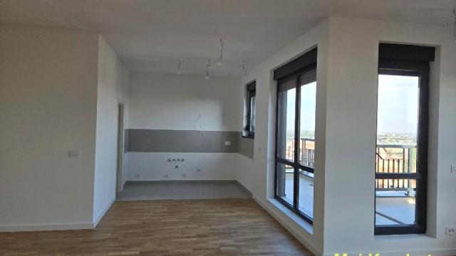 Stan, četvorosoban, Prodaja, 124m2, Karaburma, Palilula, Čiče Romanijskog