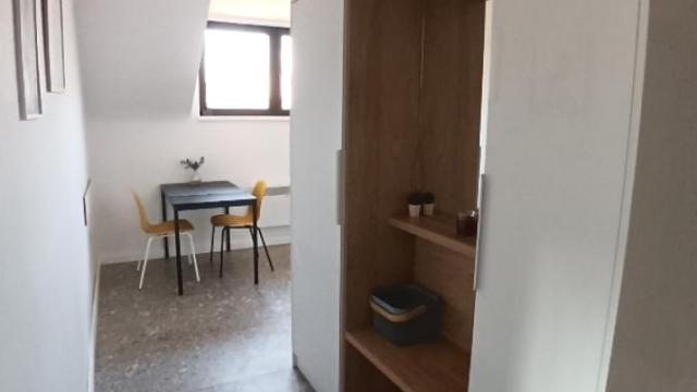 Stan, četvorosoban, Prodaja, 109m2, Centar, Zemun, Bežanijska