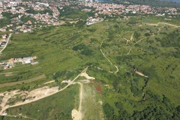 prodaja, plac,
visnjicka-banja-palilula-beograd, 1102355, komarevo