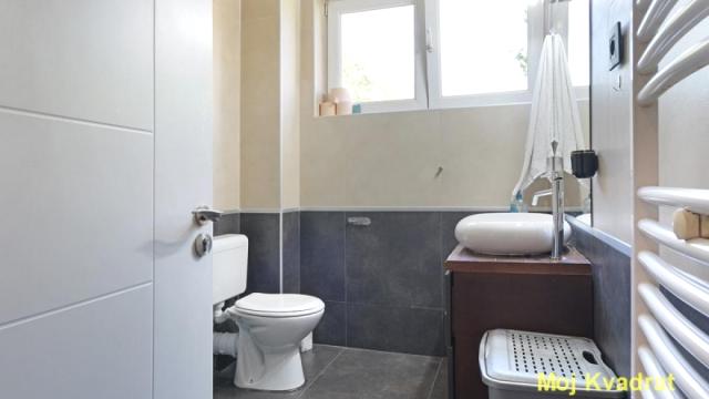 Stan, četvorosoban, Prodaja, 125m2, Autokomanda, Voždovac, Bulevar oslobođenja