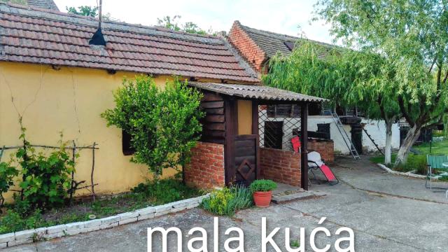 Kuća, Petosoban i veći, Prodaja, 112m2, Banatska Dubica, Okolno mesto, Banatska Dubica