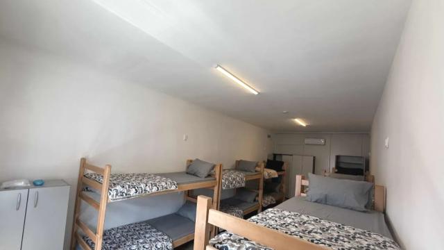 Soba, Izdavanje, 320m2, Dobanovci, Surčin, Marsala Tita 219