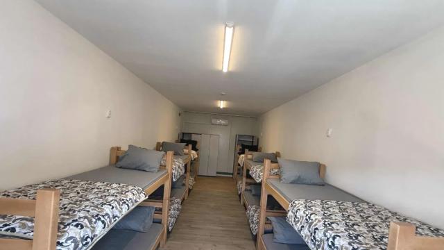 Soba, Izdavanje, 320m2, Dobanovci, Surčin, Marsala Tita 219