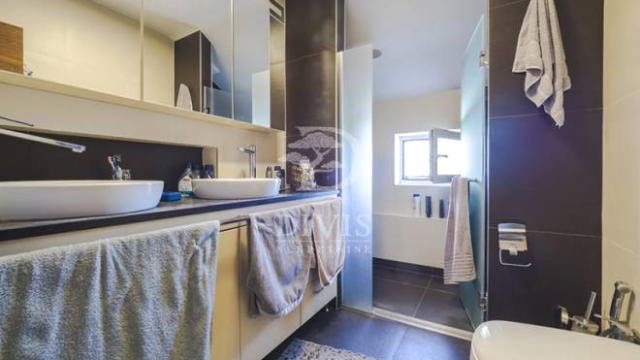 Kuća, Petosoban i veći, Prodaja, 274m2, Dinarska